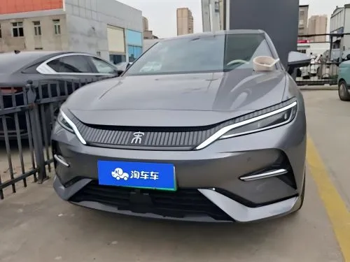 BYD Song Lev 2025 Model 662kMsuperior Edisi Mengemudi Cerdas