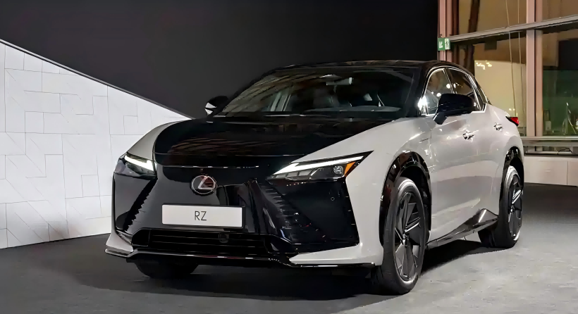 Lexus meluncurkan gambar resmi RZ baru yang menampilkan roda kemudi yang didesain ulang dan sistem steer-by-wire